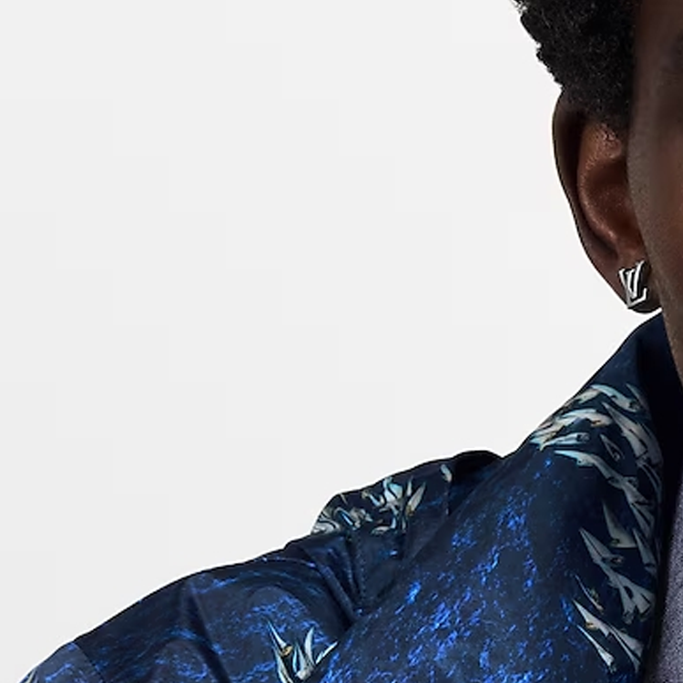 LOUIS VUITTON Logo Design Silver Men’s Stud Earrings. M02749 圖 5