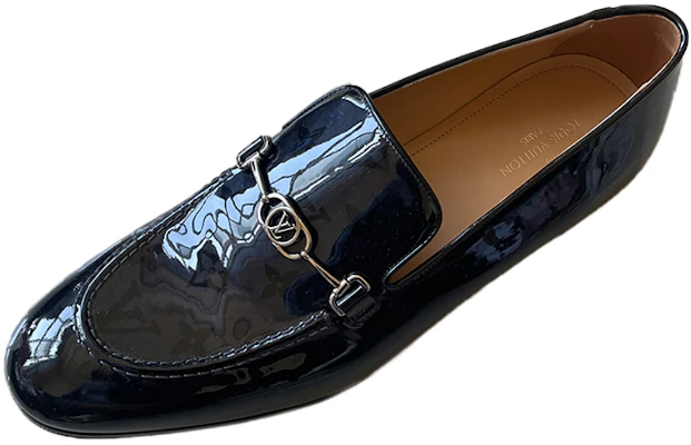 Louis Vuitton Logo Horsebit Loafers 'Black' 1A5DM3 Lookbook Louis Vuitton Logo Horsebit Loafers 'Black' 1A5DM3