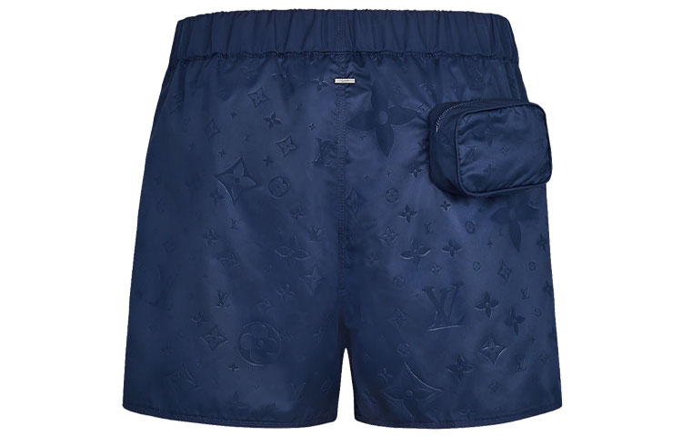 Lookbook LOUIS VUITTON Celana Pendek Kasual Saku Logo Biru Unisex 1A5D60