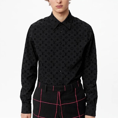 LOUIS VUITTON Logo Printed Long Sleeve Shirt Black 1A979D Shop LOUIS VUITTON Logo Printed Long Sleeve Shirt Black 1A979D
