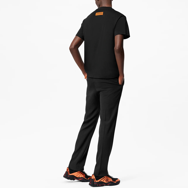 Shop ルイ・ヴィトン ロゴ 無地 半袖 Tシャツ ブラック 1A96WN