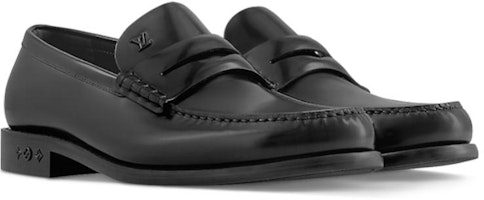 路易威登 Monogram 漆皮 花卉圖案 休閒皮鞋 男款 黑色 Lookbook 路易威登 Monogram 漆皮 花卉圖案 休閒皮鞋 男款 黑色