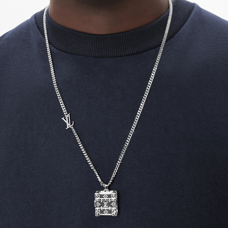LOUIS VUITTON Luggage Pendant Metal Necklace Unisex M00527 圖 5