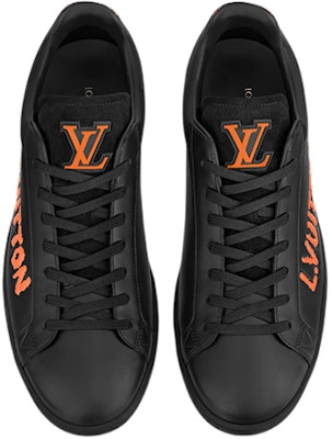 Louis Vuitton LV Luxembourg Samothrace Sepatu 'Hitam dan Oranye' 1A9JCP Lookbook Louis Vuitton LV Luxembourg Samothrace Sepatu 'Hitam dan Oranye' 1A9JCP