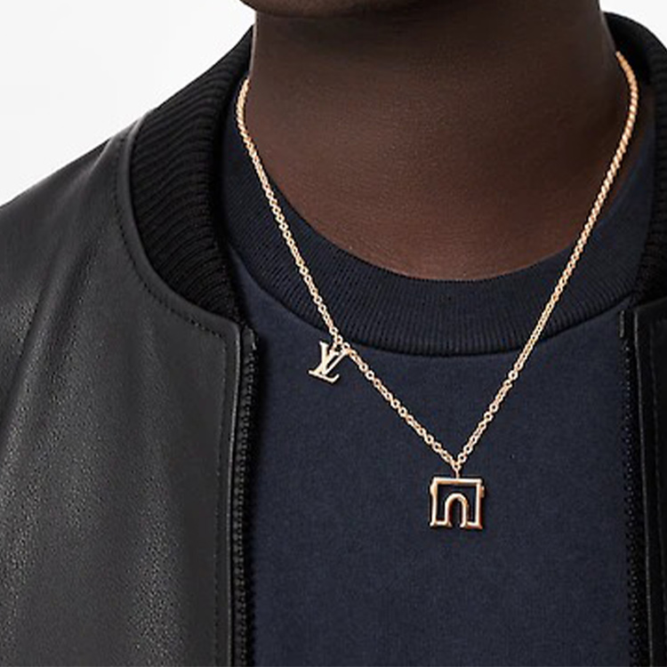 LOUIS VUITTON LV Arc de Triomphe Metallic Necklace Unisex Couple Design M00524 圖 4