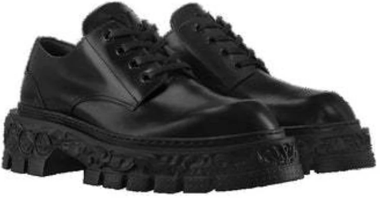Sepatu Louis Vuitton LV Baroque Derby 'Hitam' 1AAZ4Z Order Sepatu Louis Vuitton LV Baroque Derby 'Hitam' 1AAZ4Z