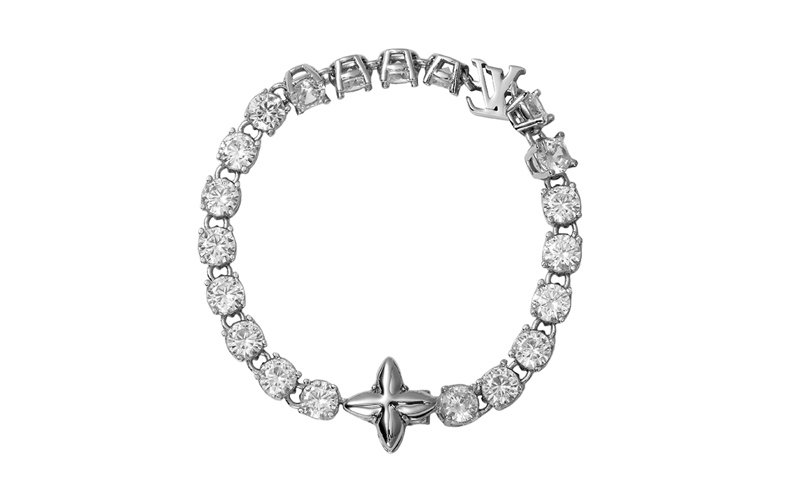 Shop Louis Vuitton Gelang Pria LV Crystals Perak Logam. MP3355 MP3356