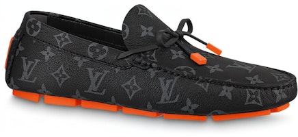 Kasut Louis Vuitton LV Driver Moccasins 'Hitam Monogram dengan Merah' 1AAF38 Lookbook Kasut Louis Vuitton LV Driver Moccasins 'Hitam Monogram dengan Merah' 1AAF38