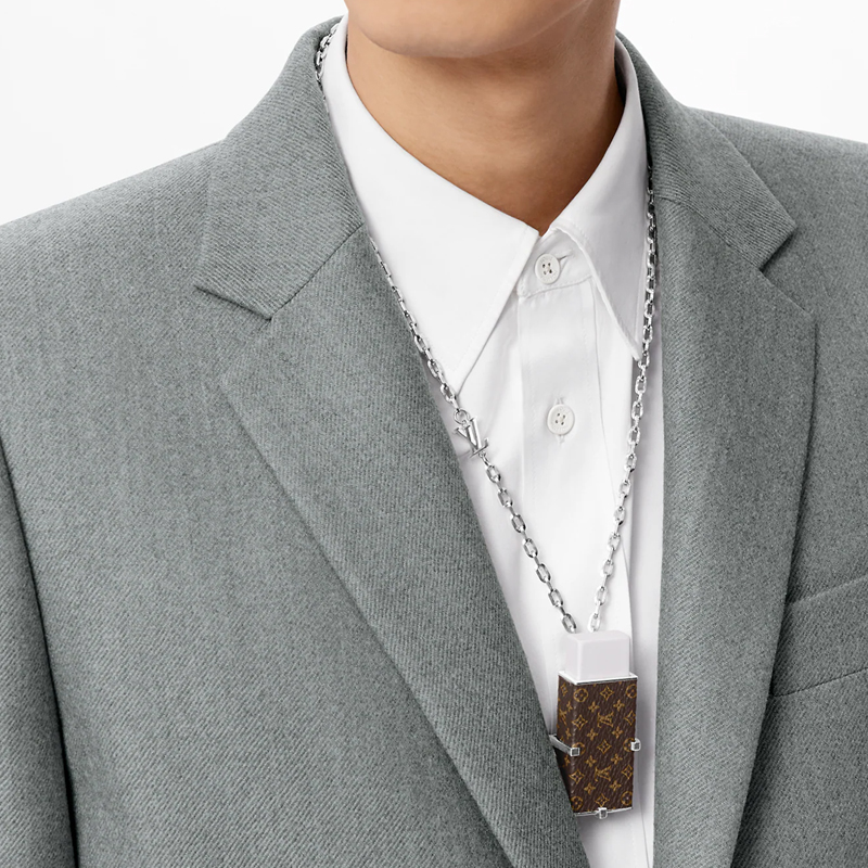 LOUIS VUITTON LV Eraser Metal Necklace for Men. MP3152 圖 4