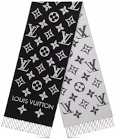 Louis Vuitton LV Essential Scarf Black Louis Vuitton LV Essential Scarf Black