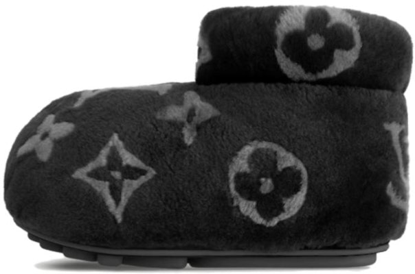 Louis Vuitton LV Jejak Sepatu Boot Rendah Hitam 1ACNWY Buy Louis Vuitton LV Jejak Sepatu Boot Rendah Hitam 1ACNWY