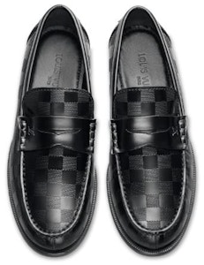 路易威登 LV 畢業典禮樂福鞋 '黑色' 1A1HZY Lookbook 路易威登 LV 畢業典禮樂福鞋 '黑色' 1A1HZY