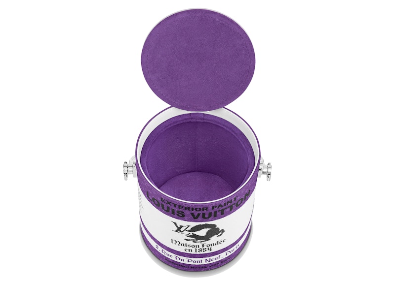 Lookbook Louis Vuitton LV Kaleng Cat Ungu