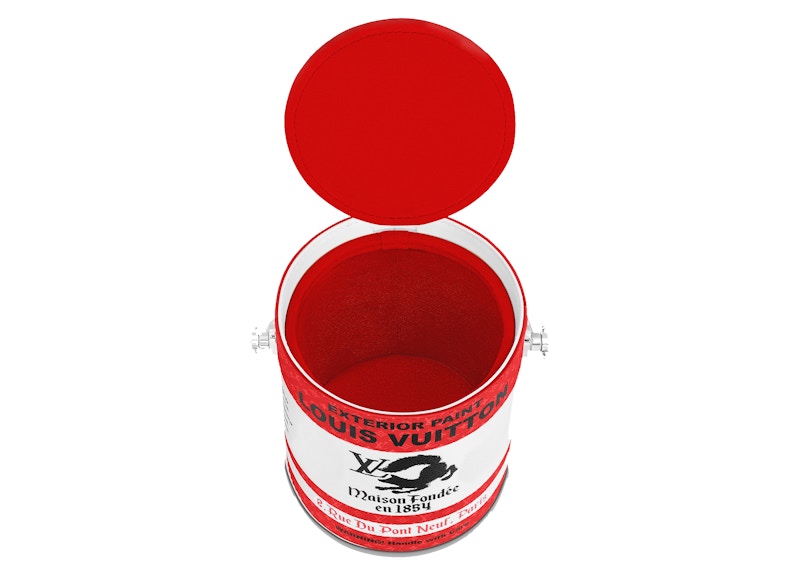 Lookbook Louis Vuitton LV Tin Cat Merah