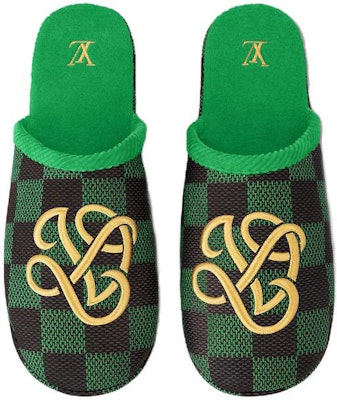 Louis Vuitton LV Selipar Istana Damier Pop Hijau. 1ACN7F Shop Louis Vuitton LV Selipar Istana Damier Pop Hijau. 1ACN7F