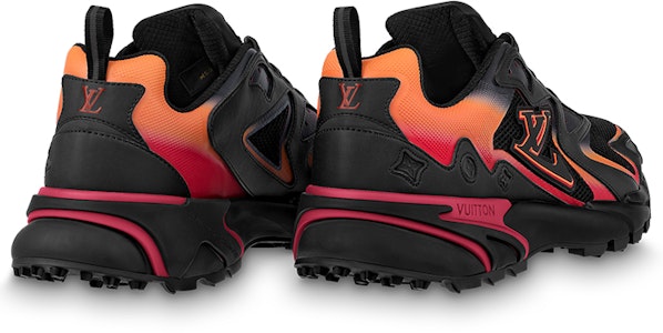 Louis Vuitton Sepatu LV Runner Tatic 'Hitam Oranye Merah' 1ABFQO Shop Louis Vuitton Sepatu LV Runner Tatic 'Hitam Oranye Merah' 1ABFQO