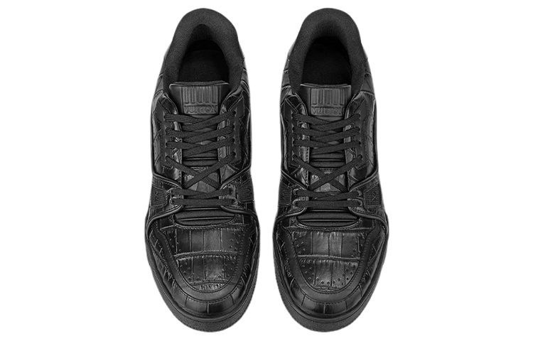 Shop Louis Vuitton LV Trainer Hitam Buaya 1A9JK5