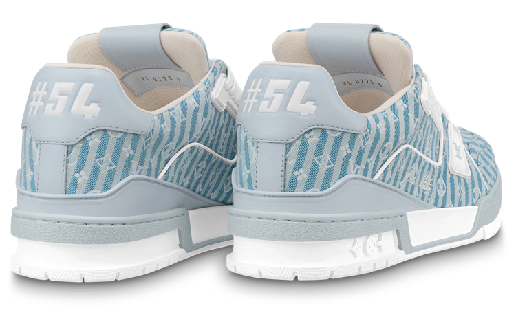 Lookbook ルイ・ヴィトン LVトレーナースニーカー "ブルー・モノグラム" 1ABG1N