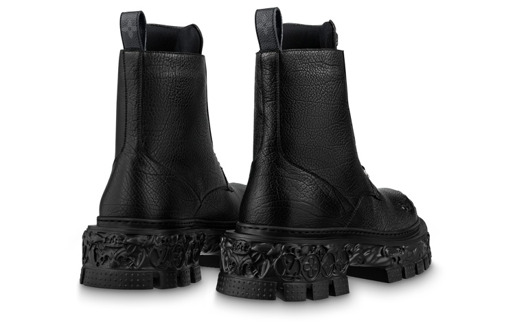 Shop Bottes Louis Vuitton Martin ''Cuir Monogram Fleuri Entrelacé'' Noir 1AB8NF