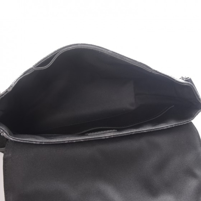 Lookbook 路易威登信使包District系列黑色Moonlight墨黑Eclipse PM