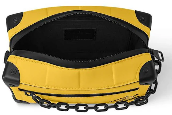 ルイ・ヴィトン ミニ ソフト トランク ダミエ スクーバ イエロー Lookbook ルイ・ヴィトン ミニ ソフト トランク ダミエ スクーバ イエロー