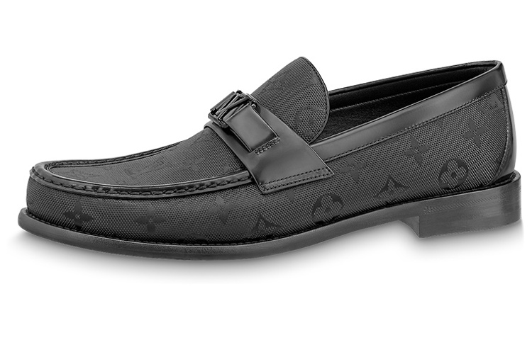 Buy Zapatos Louis Vuitton Moccasino Major 'Monograma Negro'. 1ABFIP