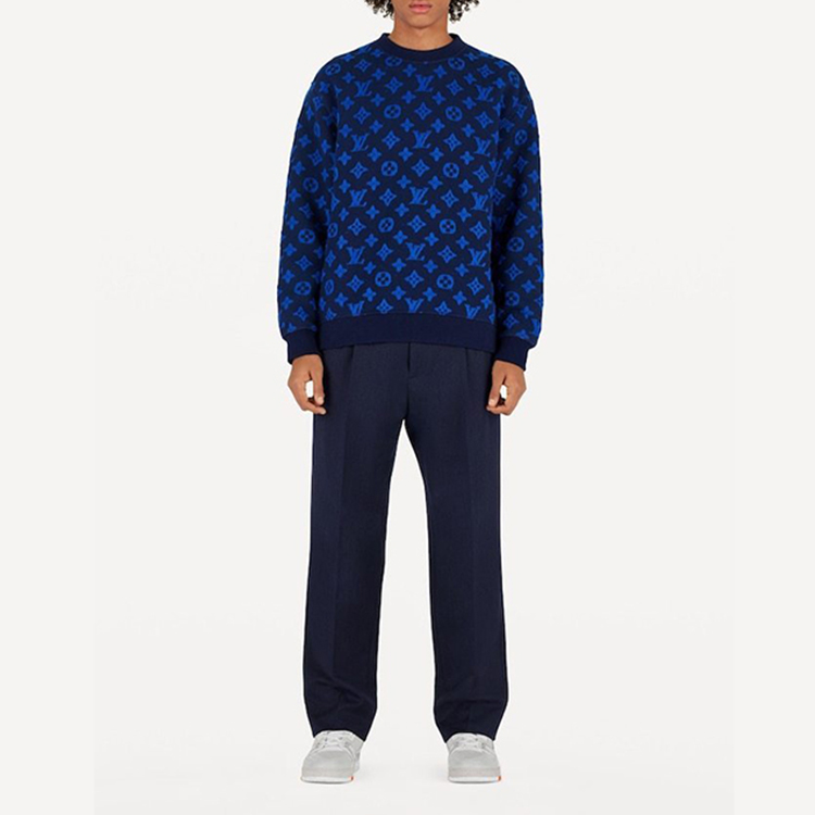 Lookbook Suéter LOUIS VUITTON Monograma Cuello Redondo Azul. 1A5CP