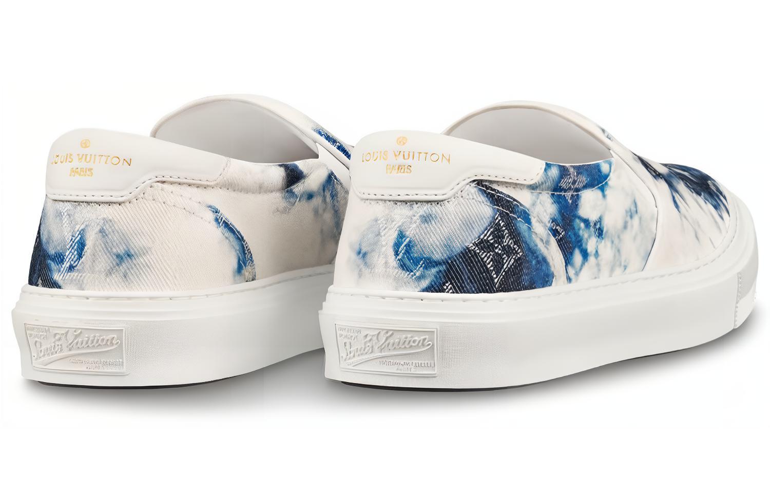 Shop Louis Vuitton Monogram Denim ''Tie-Dye'' Jean Denim Teinté 1A5ATW