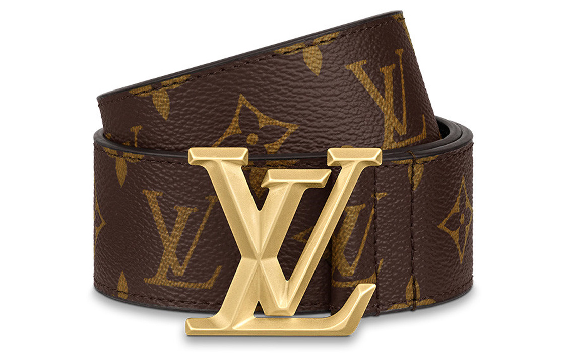 Lookbook Cinturón de Cuero Marrón Louis Vuitton Monogram Grabado Hebilla 4cm Hombre. M0422