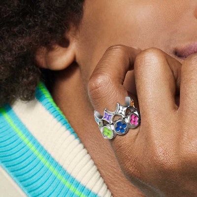 루이비통 모노그램 플로럴 심플 스타일리시 남성용 메탈 반지. M0959M Purchase 루이비통 모노그램 플로럴 심플 스타일리시 남성용 메탈 반지. M0959M