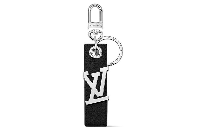 LOUIS VUITTON Monogram Leather Keychain Black for Men. M01473