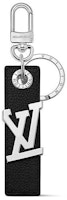 LOUIS VUITTON Monogram Leather Keychain Black for Men. M01473 LOUIS VUITTON Monogram Leather Keychain Black for Men. M01473
