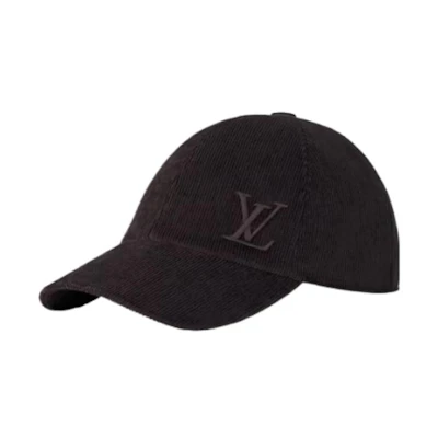 LOUIS VUITTON Monogram Logo Red Baseball Cap Unisex Couple Style. m7242