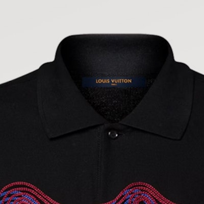 Louis Vuitton Monogram Poloshirt Lengan Pendek Pria Hitam. 1ABY01 Purchase Louis Vuitton Monogram Poloshirt Lengan Pendek Pria Hitam. 1ABY01