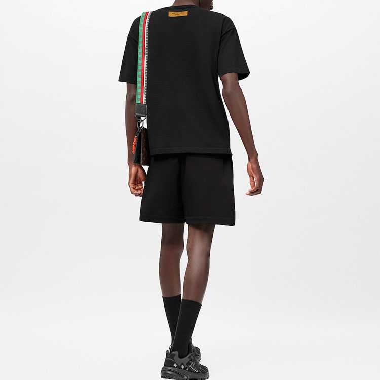 Louis Vuitton Monogram Print Crew Neck Short Sleeve T-Shirt  Black 1A9T5S 圖 5
