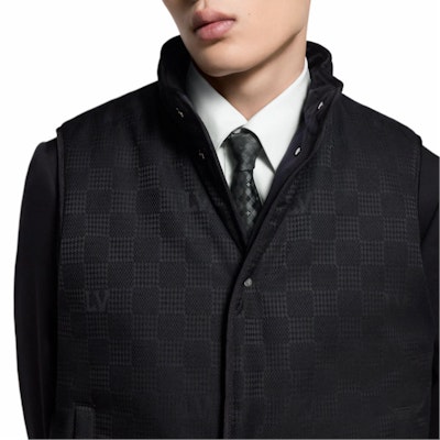 路易威登 Monogram 雙面羽絨無袖背心 黑色 1AGMSN Purchase 路易威登 Monogram 雙面羽絨無袖背心 黑色 1AGMSN