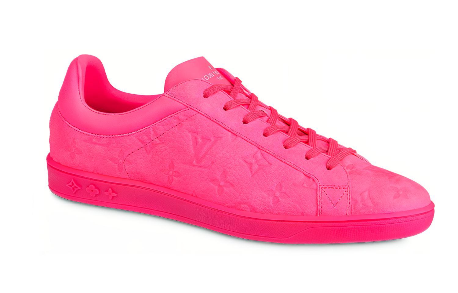 Order Louis Vuitton Monogram Kasut Sneakers 'Merah Jambu Panas' 1A8ZCV