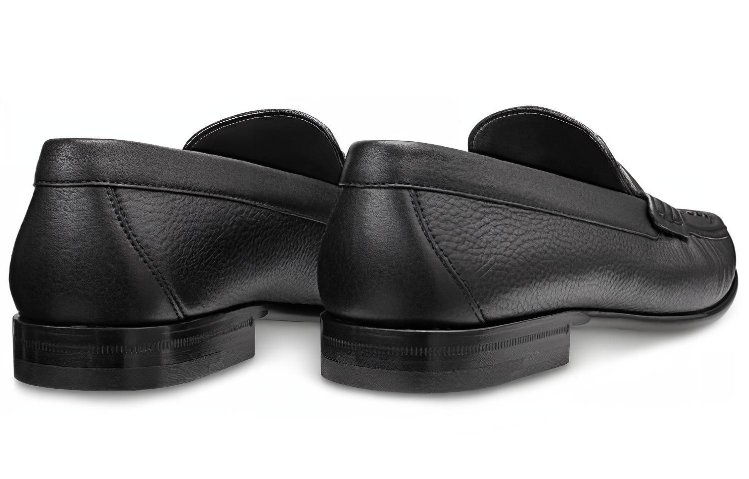 Shop Mocassini Louis Vuitton Montaigne ''Neri'' 1A63NL