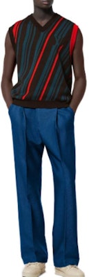 路易威登男士多彩条纹针织背心 1AFAMK Lookbook 路易威登男士多彩条纹针织背心 1AFAMK