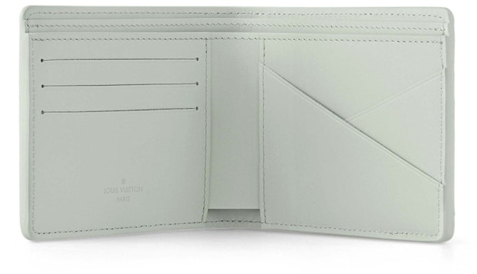 路易威登多功能钱包矿灰色 Lookbook 路易威登多功能钱包矿灰色