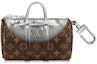 Order Louis Vuitton Nebula Mini Keepall Llavero y Colgante de Bolso Metálico