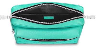 루이비통 아웃도어 메신저 마이애미 그린
Order 루이비통 아웃도어 메신저 마이애미 그린