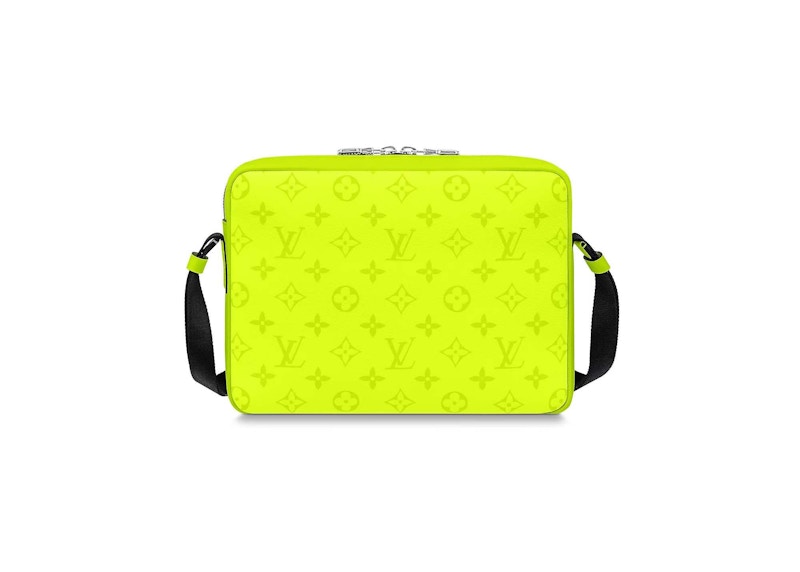 Louis Vuitton Outdoor Messenger Neon Yellow 圖 2
