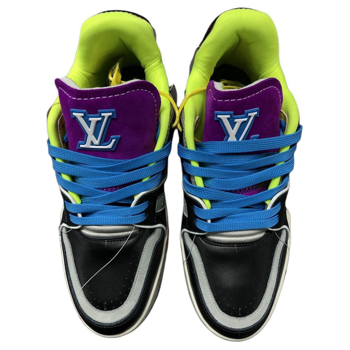 Shop 路易威登運動鞋 系帶休閒 時尚休閒鞋 男款 黑灰 巴黎限定