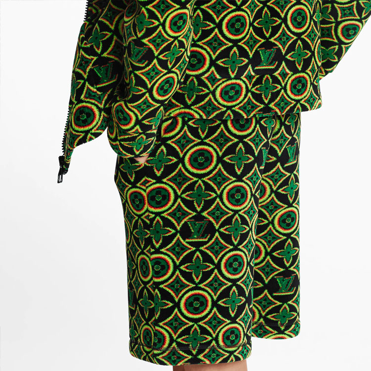 Shop Pantalones Cortos LOUIS VUITTON Estampado con Cordón Verde. 1A8P92