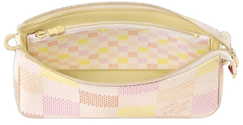 路易威登桃粉色手拿包 Lookbook 路易威登桃粉色手拿包