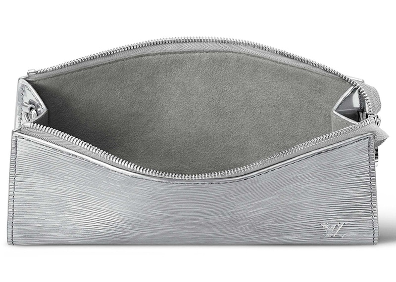 Lookbook 路易威登 银色 Pochette 手袋