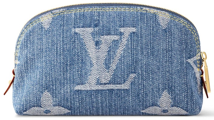 Louis Vuitton Pochette Cosmetique PM Monogram Biru Denim Order Louis Vuitton Pochette Cosmetique PM Monogram Biru Denim