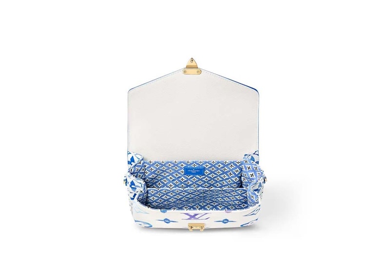 Lookbook 루이비통 포쉐트 메티스 MM 블루 
