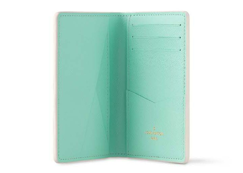 Lookbook 路易威登棋盤格傳統白色口袋收納包